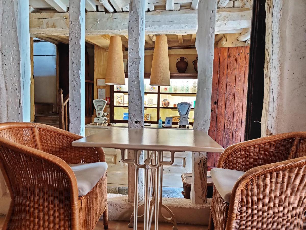 Posada Restaurante Casa De La Sal Candelario Esterno foto